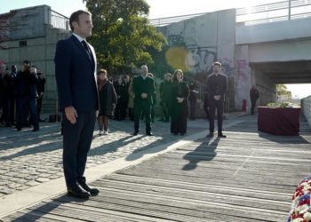 Macron, 60 yıl önce Paris’te Cezayirli göstericilere yapılan ‘affedilemez’ müdahaleyi kınadı