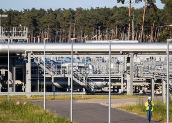 Avrupa’yı ‘ikiye bölen’ proje: Kuzey Akım 2 Doğal Gaz Boru Hattı tamamlandı