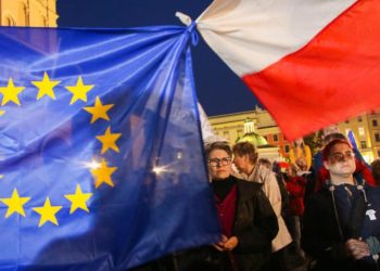 Polonya yargısından AB yasaları kararı: Bazı maddeler anayasamıza aykırı