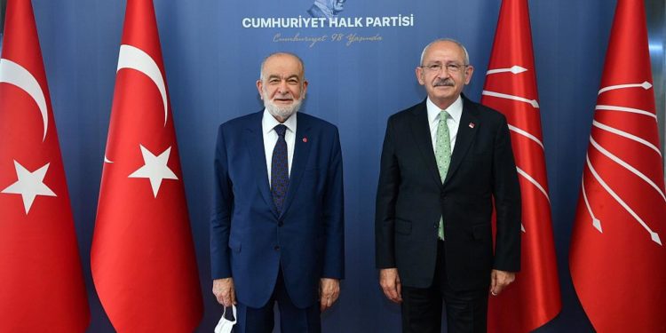 Karamollaoğlu ‘Millet İttifakı’ndan ayrılma’ haberlerine açıklık getirdi: Bir yere gitmiyoruz