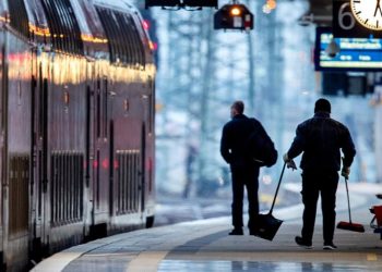 Almanya’da partiler saatlik 12 euro asgari ücret konusunda anlaştı