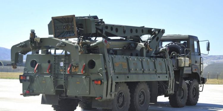 ABD’den Ankara’ya S-400 tepkisi: Rusya’dan yeni silah alımı ilişkileri daha da riske atar