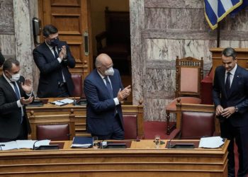 Yunanistan, Fransa ile savunma anlaşmasını onayladı, Türkiye tepki gösterdi