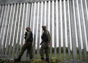 Afganistan’dan gelecek göç dalgasından korkan Yunanistan, sınır muhafızlarının sayısını artırdı