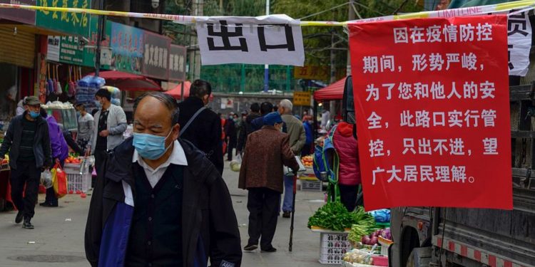 Covid-19: Çin, 4 milyon nüfuslu şehri karantinaya aldı