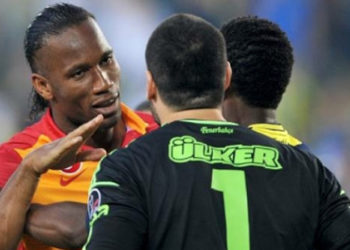 Drogba'dan yıllar sonra gelen itiraf: Fenerbahçe maçında ırkçılık yapıldı, umursamadım