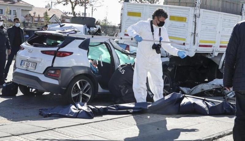 36 saat nöbet tutan asistan hekim aracıyla kaza yaparak hayatını kaybetti