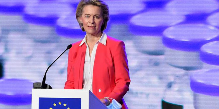 AB 1 milyar dozun üzerinde korona aşısı ihraç etti