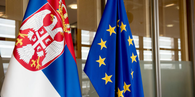 AB Komisyonu: Sırbistan, yeni fasılların açılması için kriterleri karşıladı