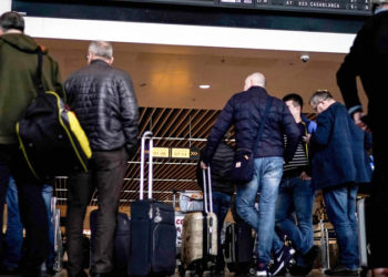 ABD, tam aşılı yabancıların ülkeye girişine izin verecek