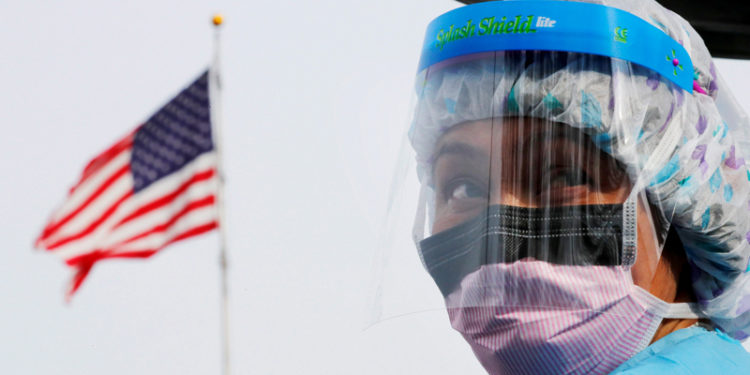 ABD'de Covid-19 nedeniyle hayatını kaybedenlerin sayısı 700 bini geçti