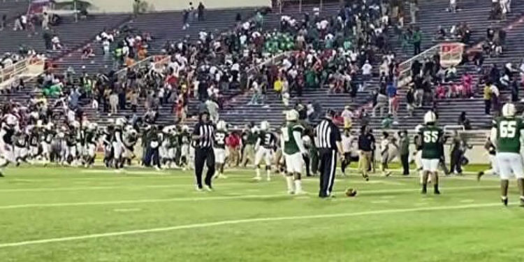 ABD'de futbol maçında silahlı çatışma