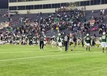 ABD'de lise maçında silahlı çatışma; 4 yaralı