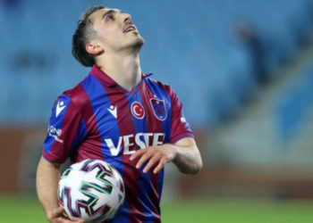 Abdülkadir Ömür: Fenerbahçe maçında taraftarımız olmasa VAR'a gidilmeyecekti