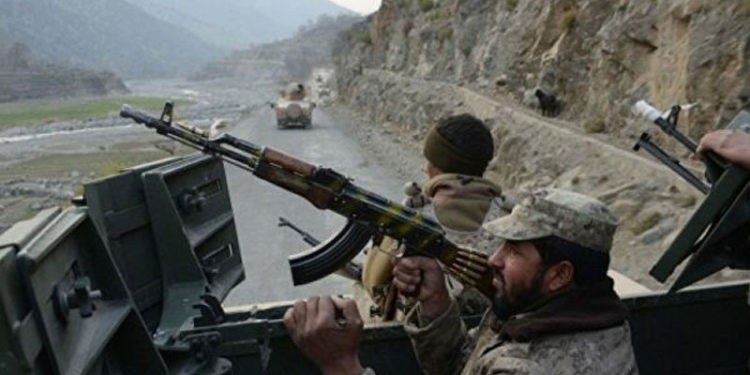 Afganistan'da Taliban IŞİD'e karşı gizli savaş yürütüyor