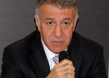 Ahmet Ağaoğlu: Nerede olduğumuz önemli değil önemli olan nerede bitireceğimiz