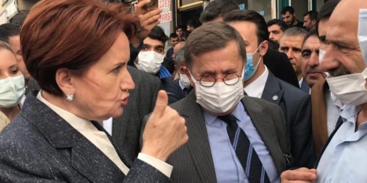 Akşener'den 'Kürdistan inkar ediliyor' sözlerine yanıt: Bir bütün müyüz, değil miyiz?