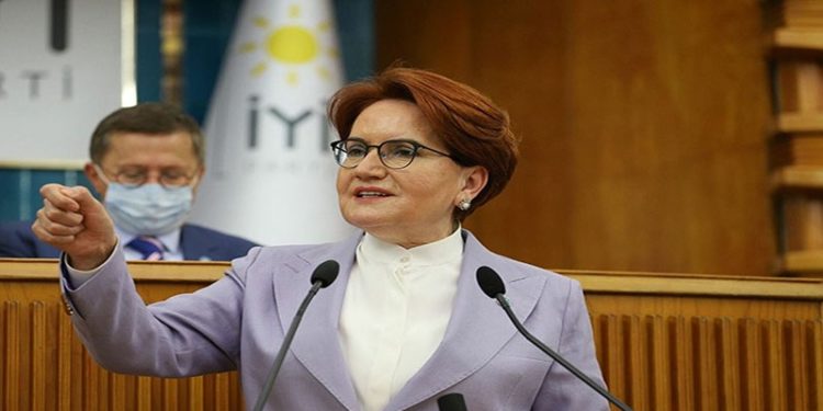 Akşener'den açıklama: İmamoğlu veya Mansur Yavaş aday gösterirse hayır demeyiz