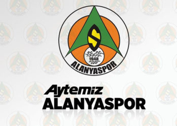 Alanyaspor'dan hakem açıklaması: Son dönemde hakem camiası üzerine yapılan sistemli, hakemleri yok etmeye varacak şekilde kasıtlı, bilinçli açıklama ve çalışmaları endişeyle izliyoruz