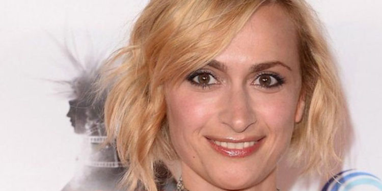 Alec Baldwin'in film setinde silahından çıkan kurşunla yaşamını yitiren görüntü yönetmeni Halyna Hutchins kimdir?