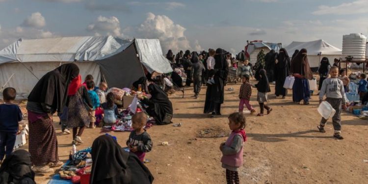 Almanya ve Danimarka, IŞİD kampından 11 kadın ve 37 çocuğu ülkelerine geri getirdi