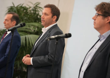 Almanya'da SPD, Yeşiller ve FDP arasında koalisyon görüşmeleri başladı