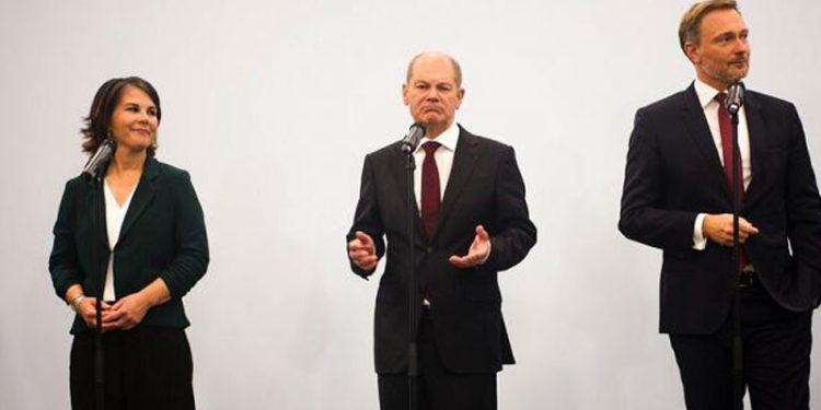 Almanya'da Sosyal Demokratlar, Yeşiller ve Liberaller koalisyon için ilk anlaşmaya vardı