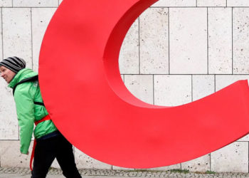 Almanya’daki Hristiyan Demokrat Birliği Partisi’nde deprem: 2 bakan milletvekilliğinden istifa etti