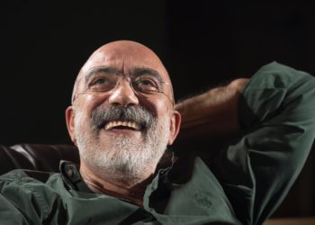 Altan: Edebiyat mucizedir, Hayat Hanım bugün Paris’te dolaşıyor