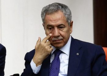 Arın&ccedil;'tan Erdoğan esprisi: Beni kodese mi tıkacaksınız?