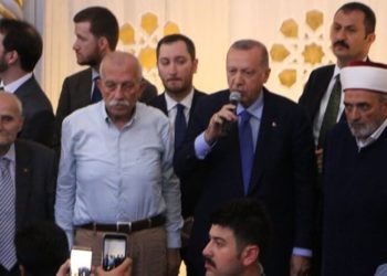 Atatürk’ü hedef alan Mustafa Demirkan, Reisül-Kurrâ yapıldı