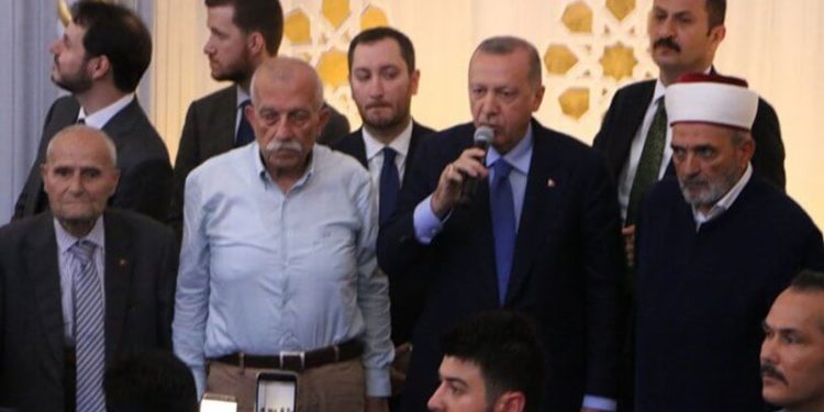 Atatürk’ü hedef alan Mustafa Demirkan, Reisül-Kurrâ yapıldı