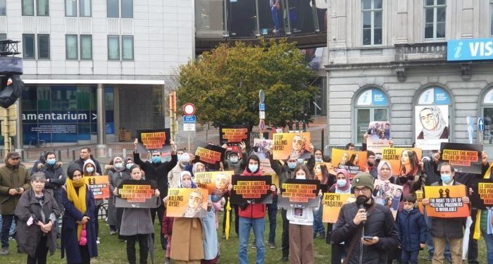 Avrupa Parlamentosu önünde adalet çağrısı: Ayşe Özdoğan ve hasta tutukluları serbest bırakın