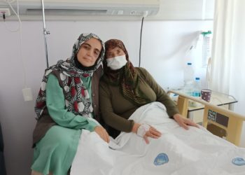 Ayşe Özdoğan’ın annesine kesin teşhis konuldu: 3. evre kanser