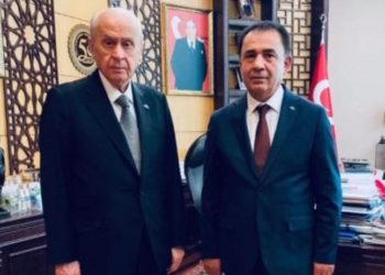 Bahçeli, kendisiyle görüştükten sonra istifa eden HSK üyesinin oğluna da 'görevden el çektirdi'