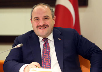 Bakan Varank, ‘TÜGVA’ya yardımcı olun’ talimatı vermiş