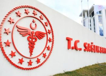 Bakanlık, sağlık için ayrılan parayı Emeklilik Fonu’na aktardı