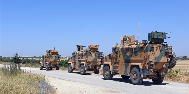 Bakanlık zırhlı aracın çarpması sonucu hayatını kaybeden kişinin ailesinden 250 bin euro tazminat istedi