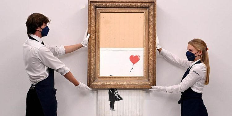 Banksy'nin parçalanan eseri, 18 milyon 582 bin sterline alıcı buldu