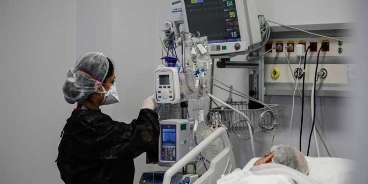 'Bağışıklığını kaybeden insan sayısı aşılanan sayısından fazla'