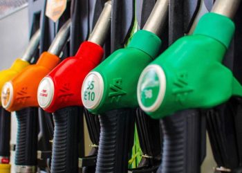 Benzine 44 kuruşluk zammın ardından 28 kuruş daha zam geliyor