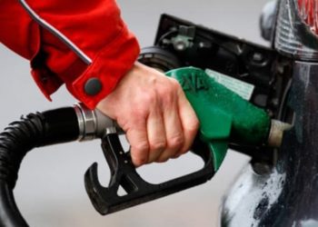 Benzine bir zam daha geliyor