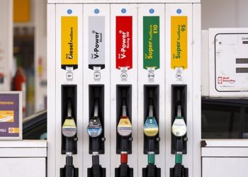 Benzine rekor zam geliyor