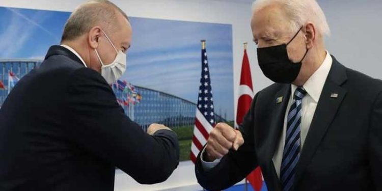 Beyaz Saray, 'Biden’ın Erdoğan’la görüşmesi doğrulanmadı' dedi, Amberin Zaman: Görüşmenin tarihi 2 Kasım