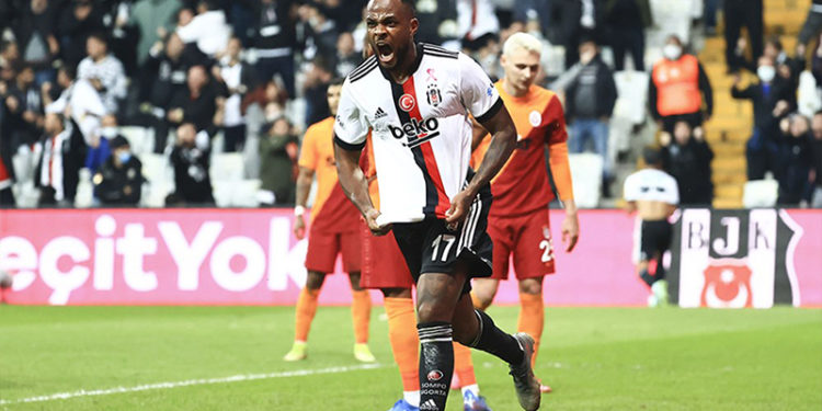 Beşiktaş, Cyle Larin'e 2 milyon Euro önerdi