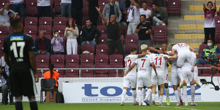 Beşiktaş, Hatayspor engeline takıldı