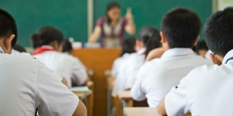 Bilim Kurulu Üyesi Prof. Dr. Yiyit: Yaklaşımımız eğitimi sekteye uğratmamak