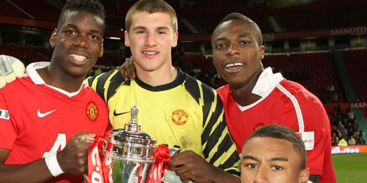 Bir zamanlar Paul Pogba'dan daha pahalıydı; şimdilerde okulda çalışıyor