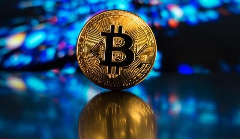 Bitcoin'de 66 bin dolarlık rekorun ardında ne gizli?