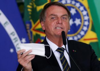 Bolsonaro, salgın yönetimi nedeniyle ‘insanlığa karşı suç işlemekle’ suçlanıyor